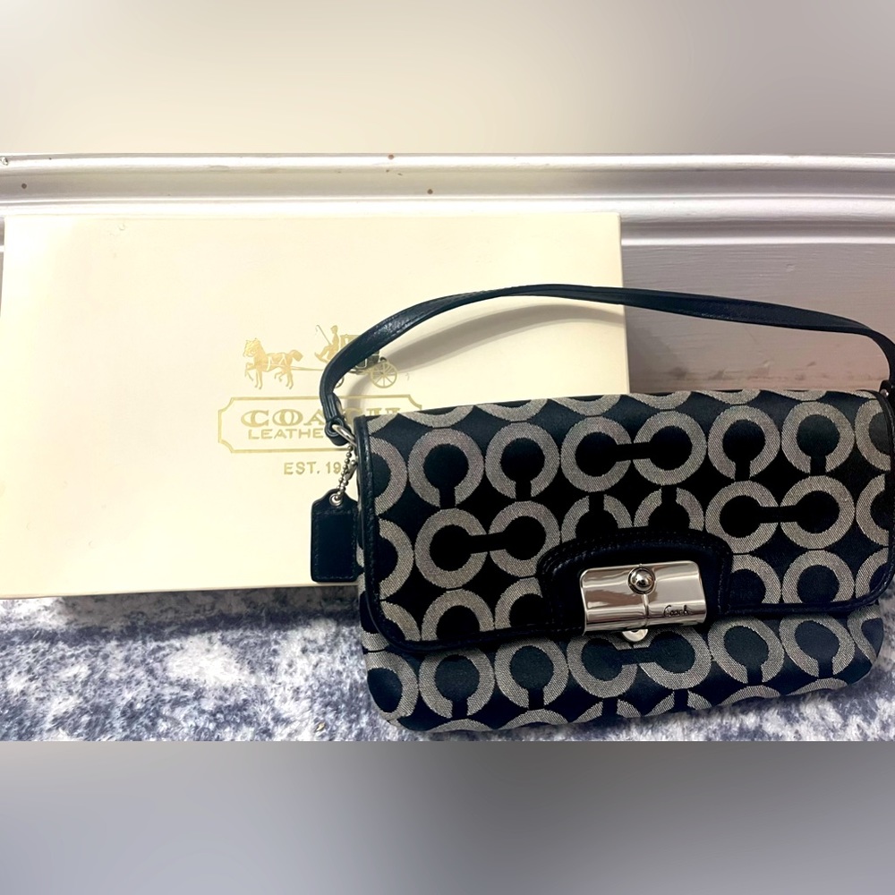 COACH Monogram purse Black- 
Grey Clutch